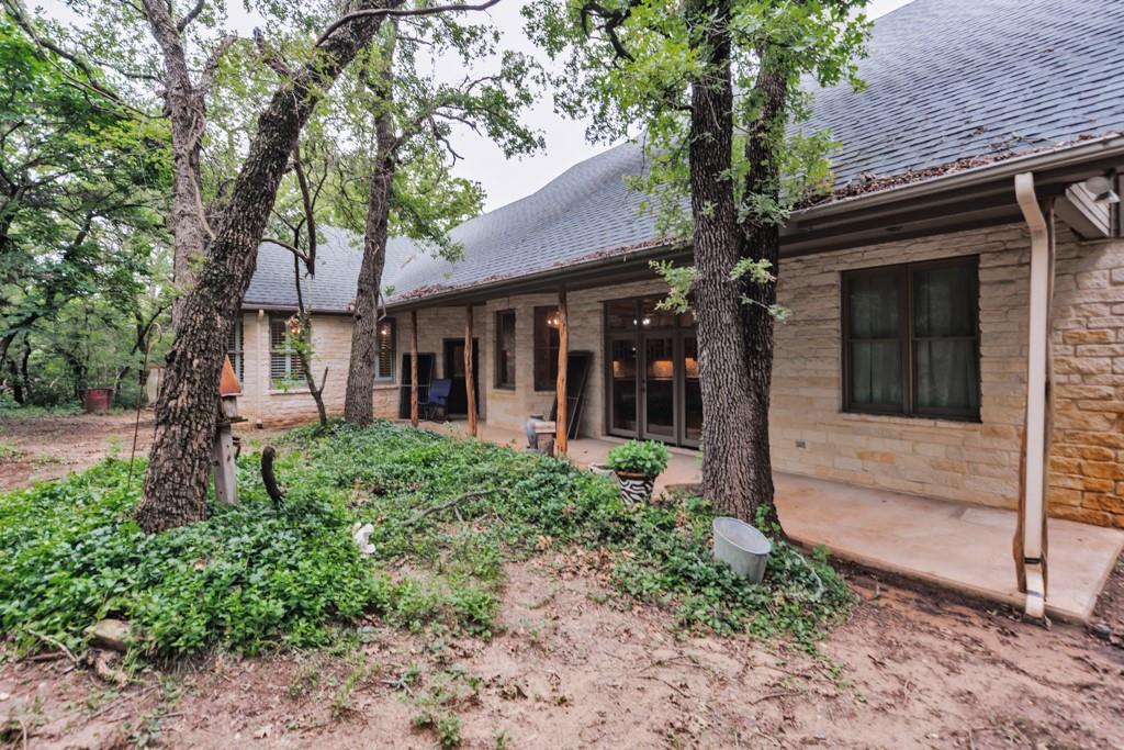 215 Private Road 2394 Property Photo 32