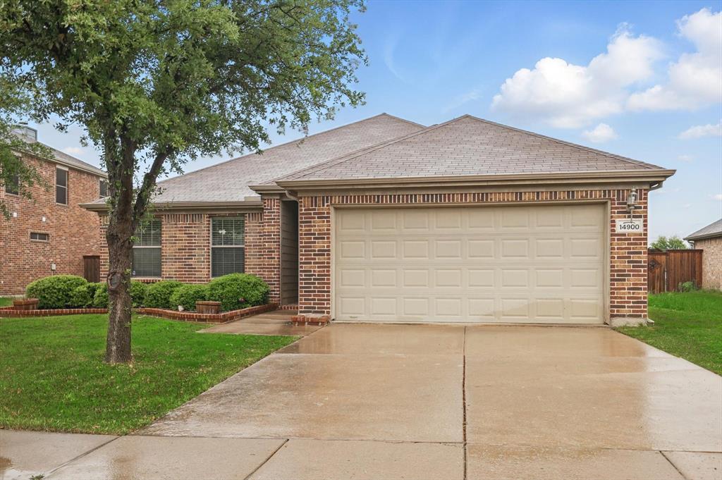 14900 Riverside Drive Property Photo 5