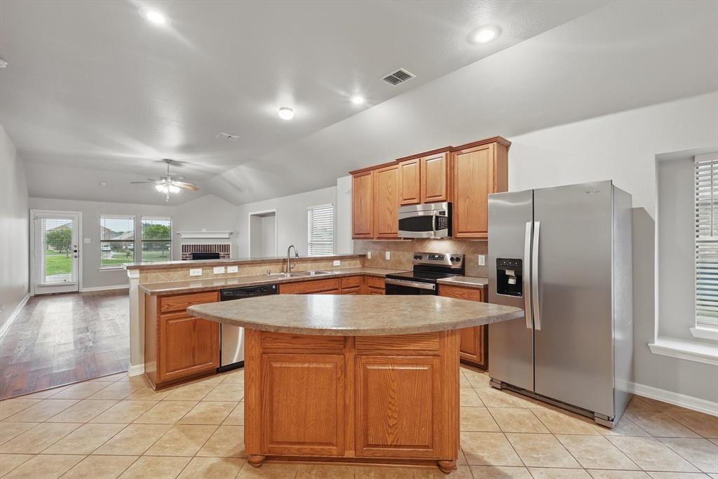14900 Riverside Drive Property Photo 14