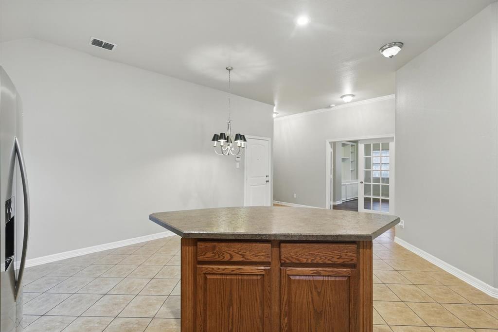 14900 Riverside Drive Property Photo 17