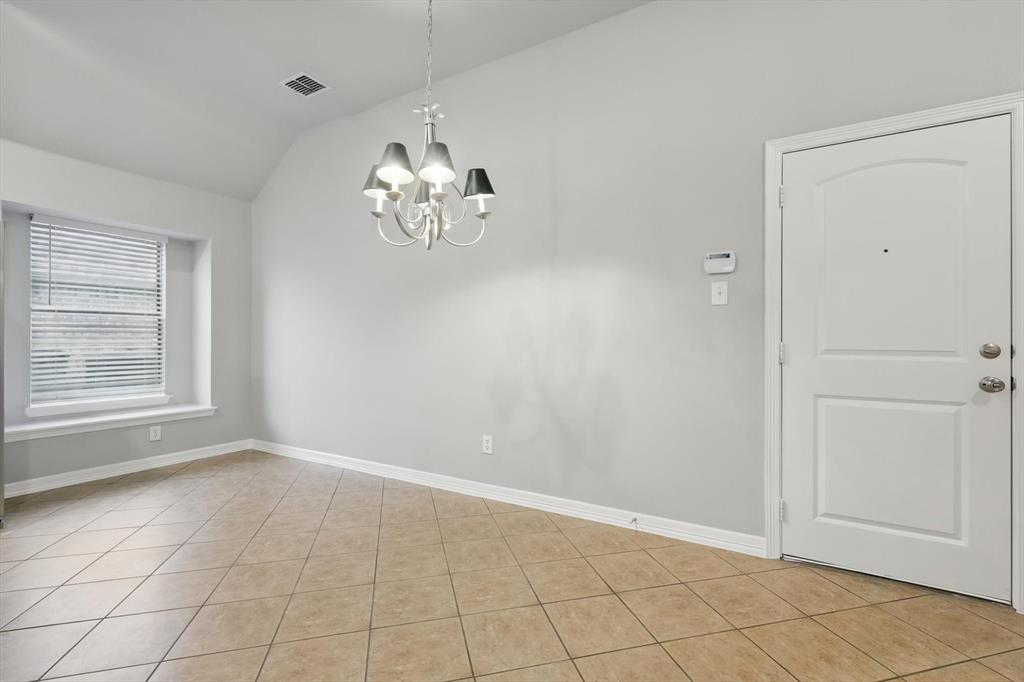 14900 Riverside Drive Property Photo 18