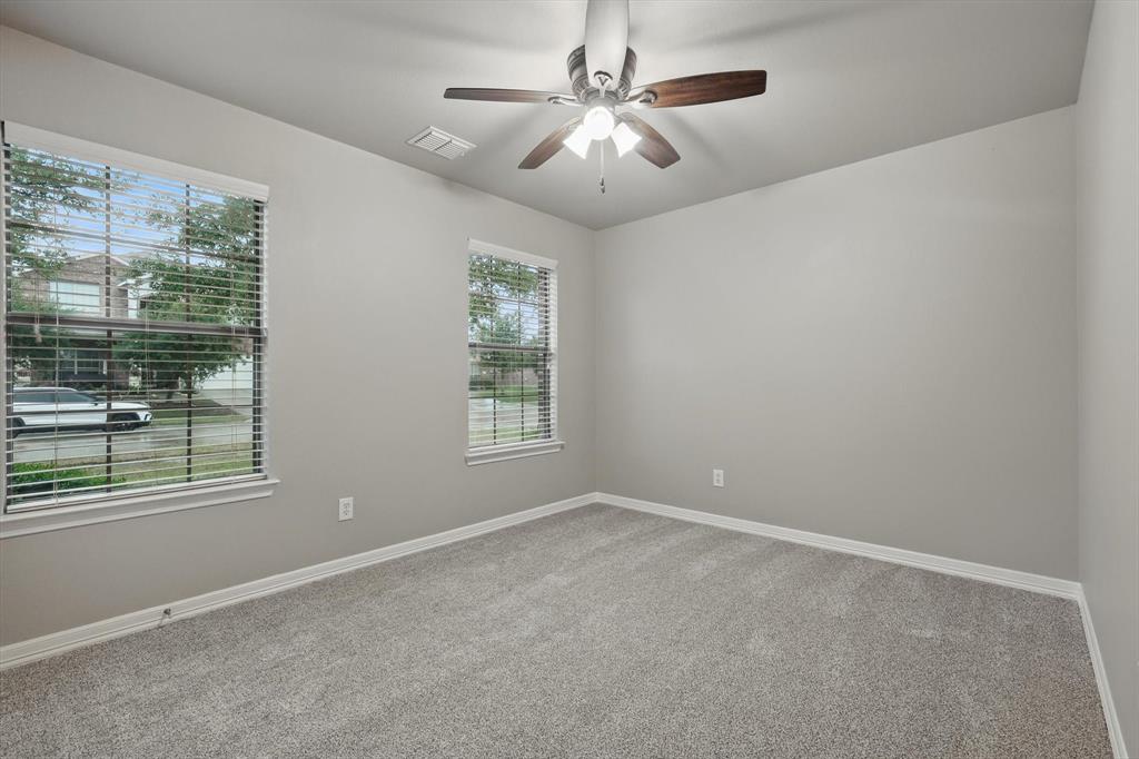 14900 Riverside Drive Property Photo 33