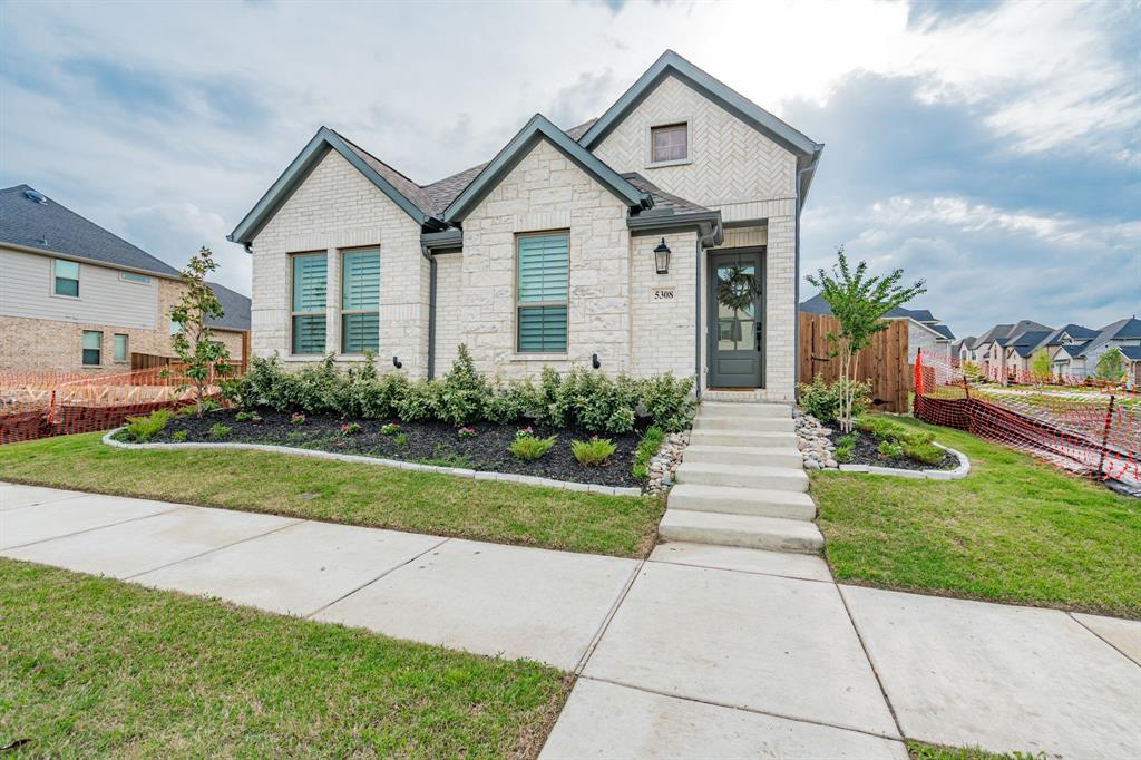 5308 Tupper Avenue Property Photo 1