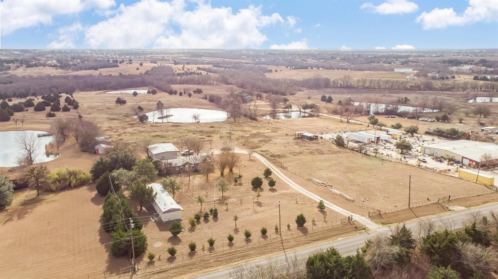 15712 Valley View Road Property Photo