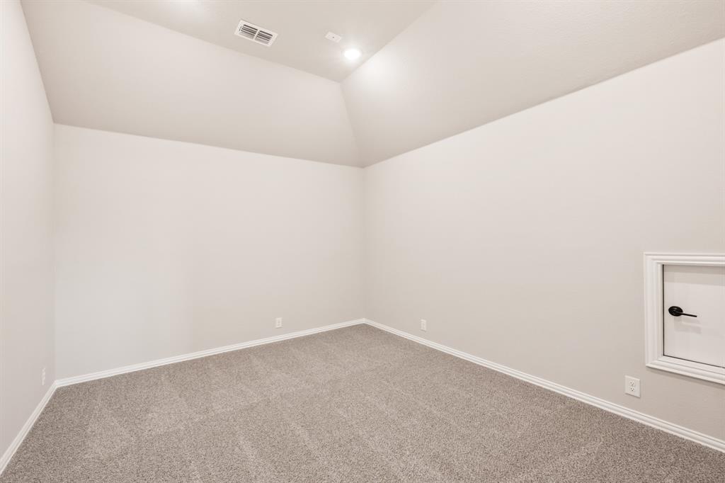 3613 Bancroft Drive Property Photo 32