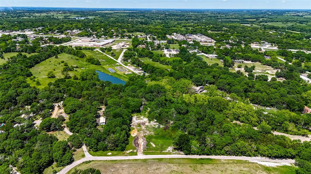 224 Whispering Oaks Property Photo 1