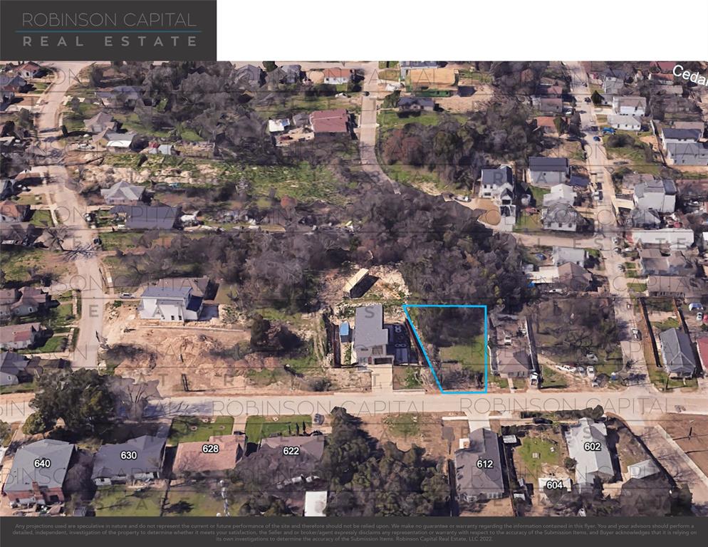 611 S Moore Street Property Photo