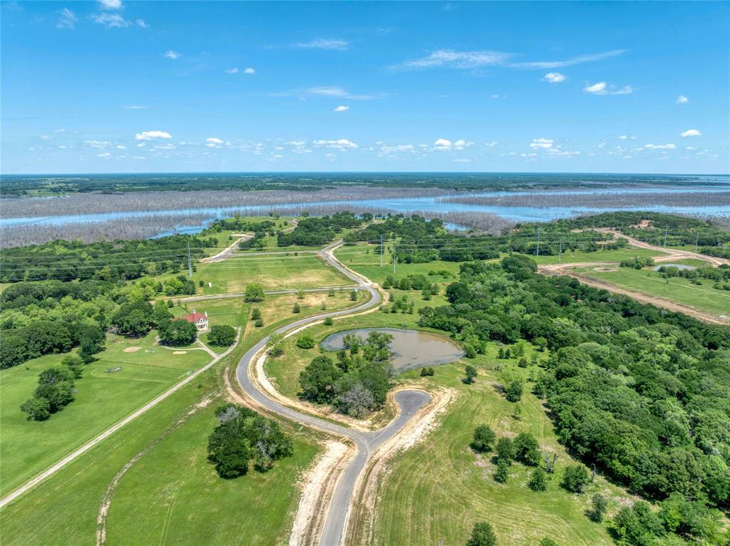 210 Waters Edge Way Property Photo