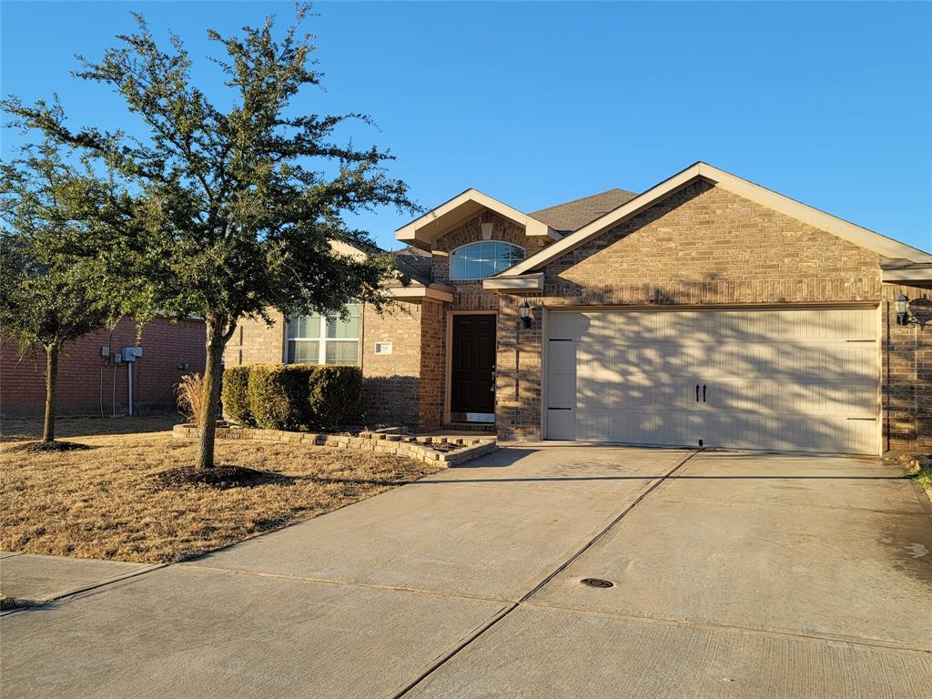 216 Meadow Ridge Drive Property Photo 2