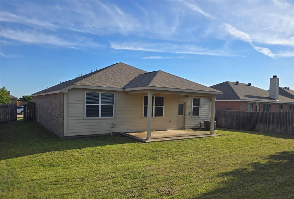 216 Meadow Ridge Drive Property Photo 15