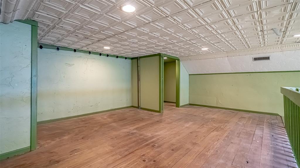 115 E Blackjack Street Property Photo 14