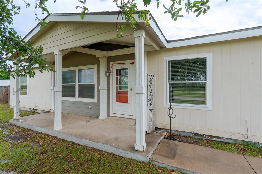 633 Pecan Meadow Drive Property Photo 1