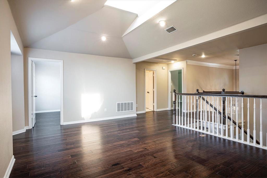 3704 Southport Drive Property Photo 18