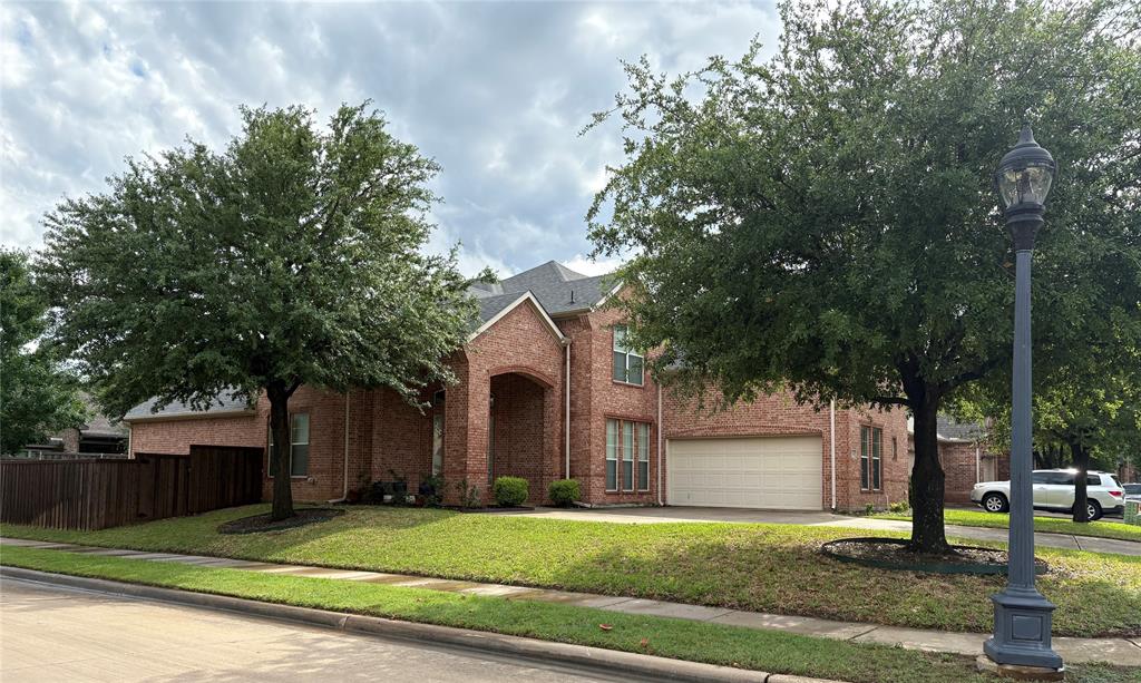 4210 Creek Falls Drive Property Photo 1
