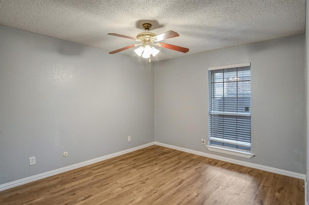 12480 Abrams Road Property Photo 9