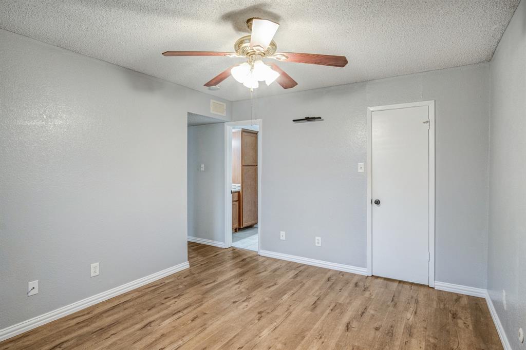 12480 Abrams Road Property Photo 10