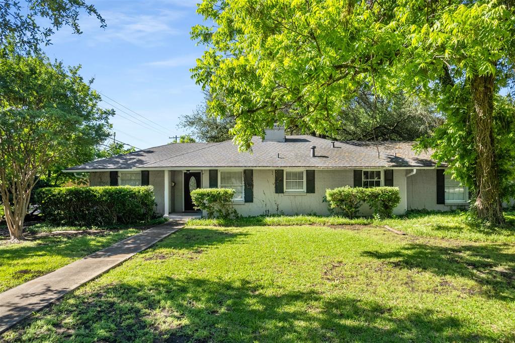 6838 Lupton Drive Property Photo