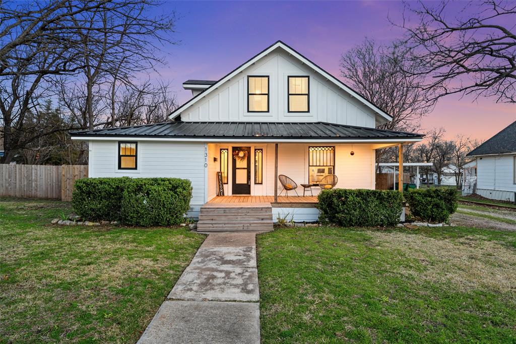 1310 E Texas Avenue Property Photo