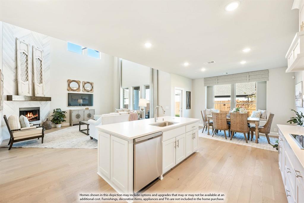 3406 Ridge Meadow Drive Property Photo 13