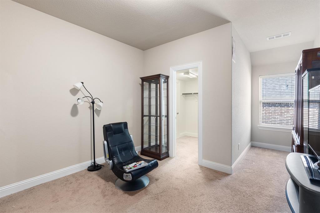 102 Autumn Sage Drive Property Photo 31