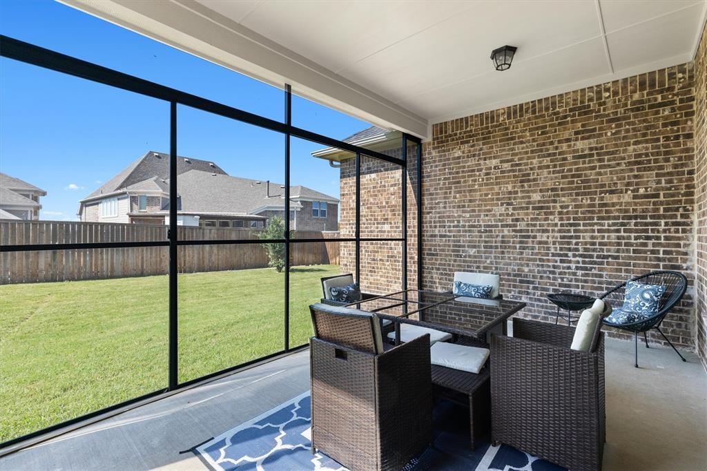 102 Autumn Sage Drive Property Photo 32