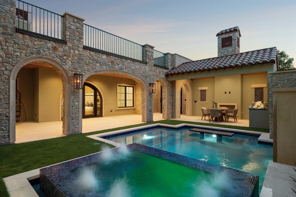 36 Cardona Drive Property Photo 1
