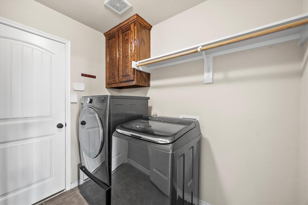 1201 Lost Valley Drive Property Photo 14