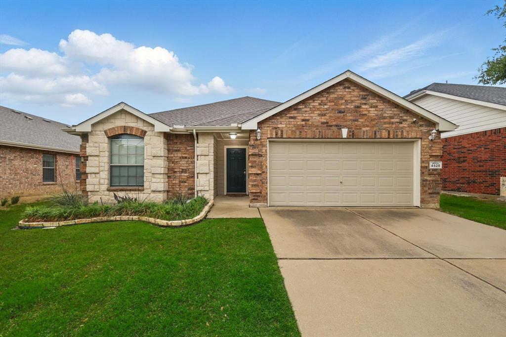 4528 Sleepy Meadows Drive Property Photo