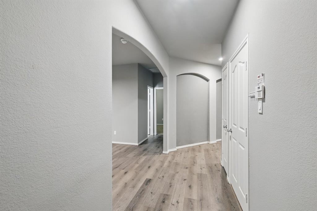 4528 Sleepy Meadows Drive Property Photo 4