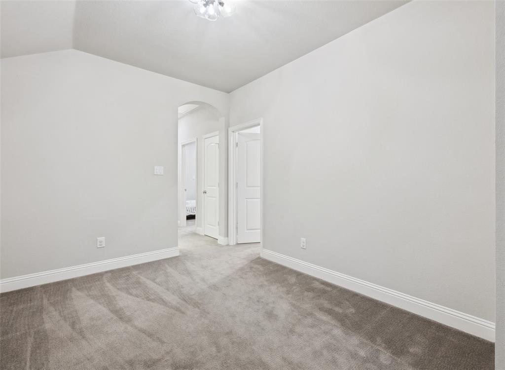 719 Hammond Street Property Photo 24