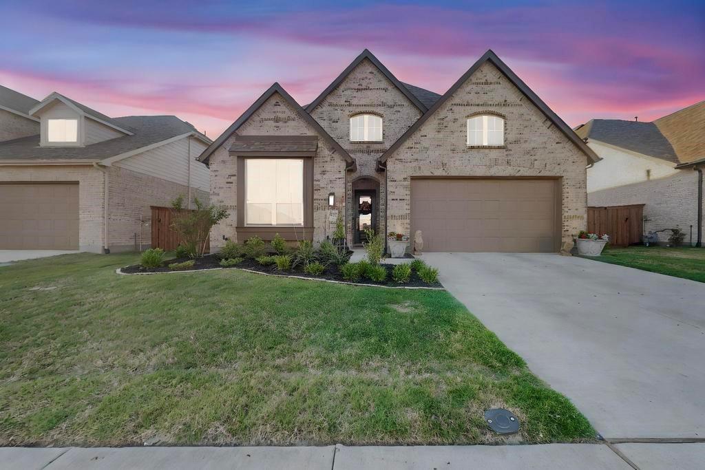 1033 Falls Rush Way Property Photo 1