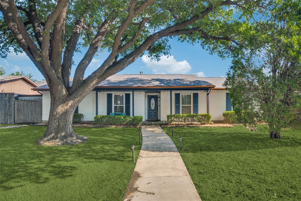 1301 Windy Meadow Drive Property Photo 1