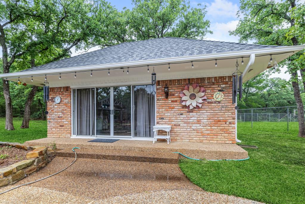 385 Meadow View Drive Property Photo 9