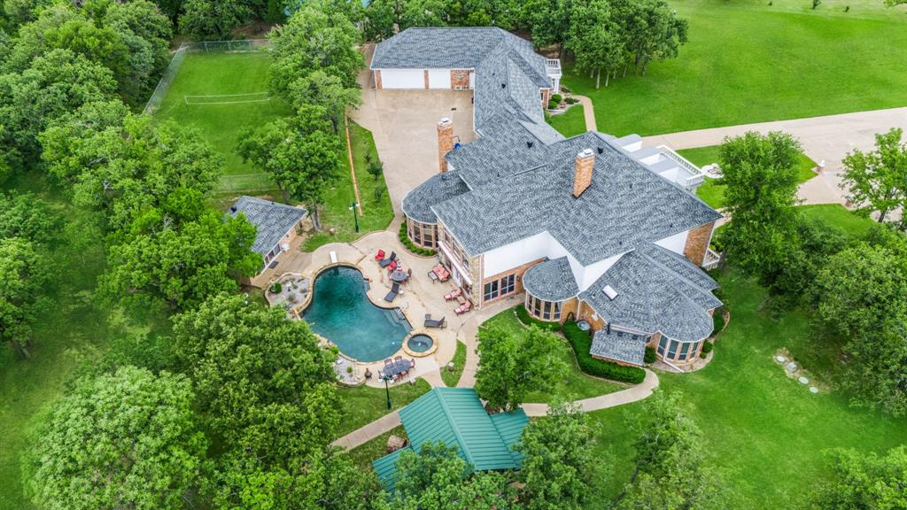 385 Meadow View Drive Property Photo 10