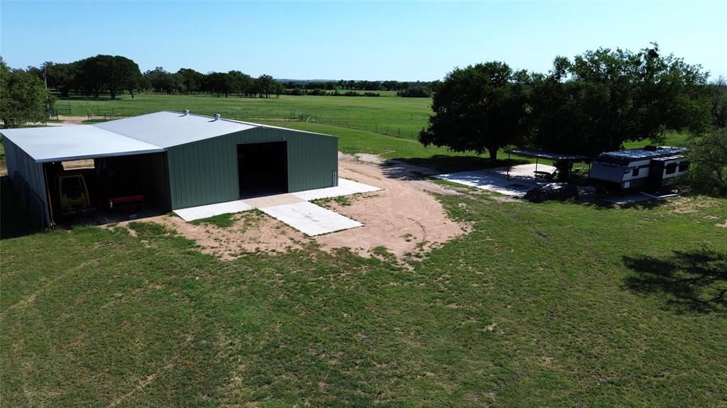 725 County Road 520 Property Photo 9