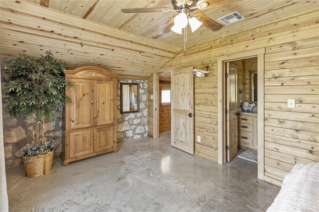 725 County Road 520 Property Photo 35