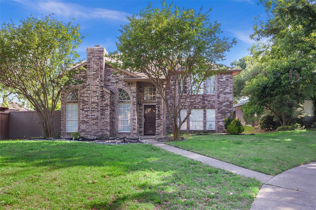 2410 Hedgeway Circle Property Photo 1