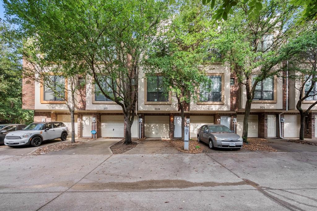 908 Glenn Crossett Street Property Photo