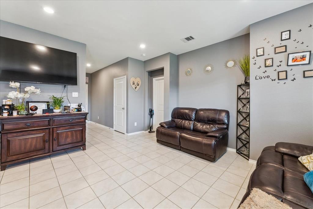 2408 Anton Drive Property Photo 9