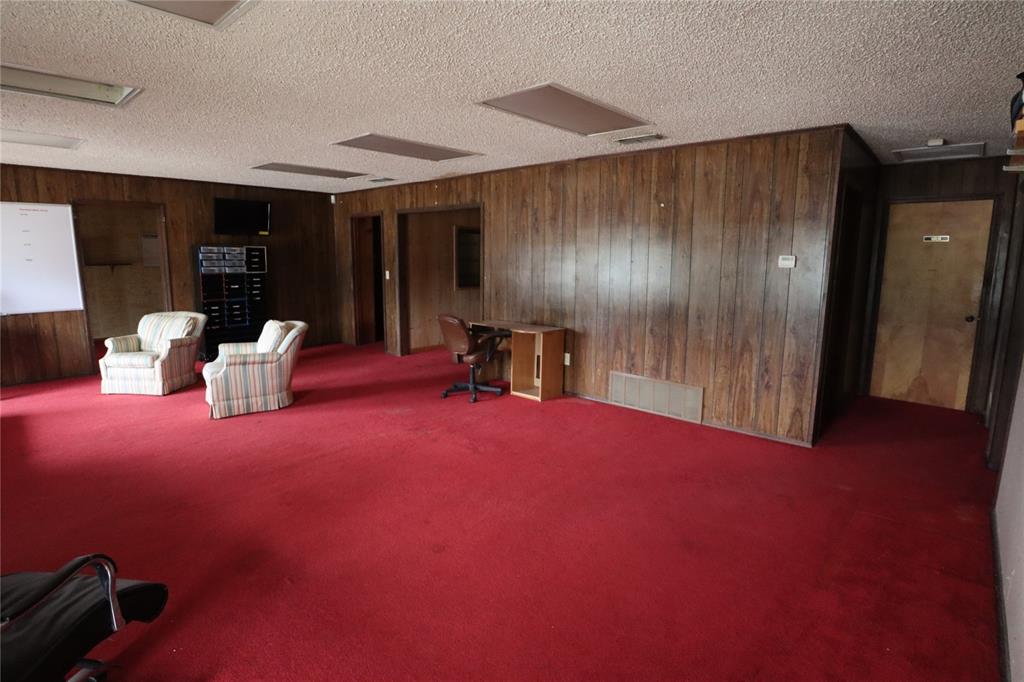 2229 E Loop 254 Property Photo 13