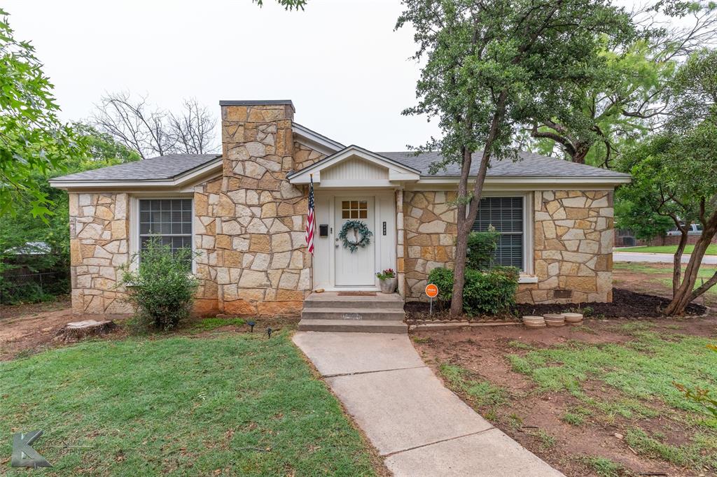 2202 S 8th Street Property Photo