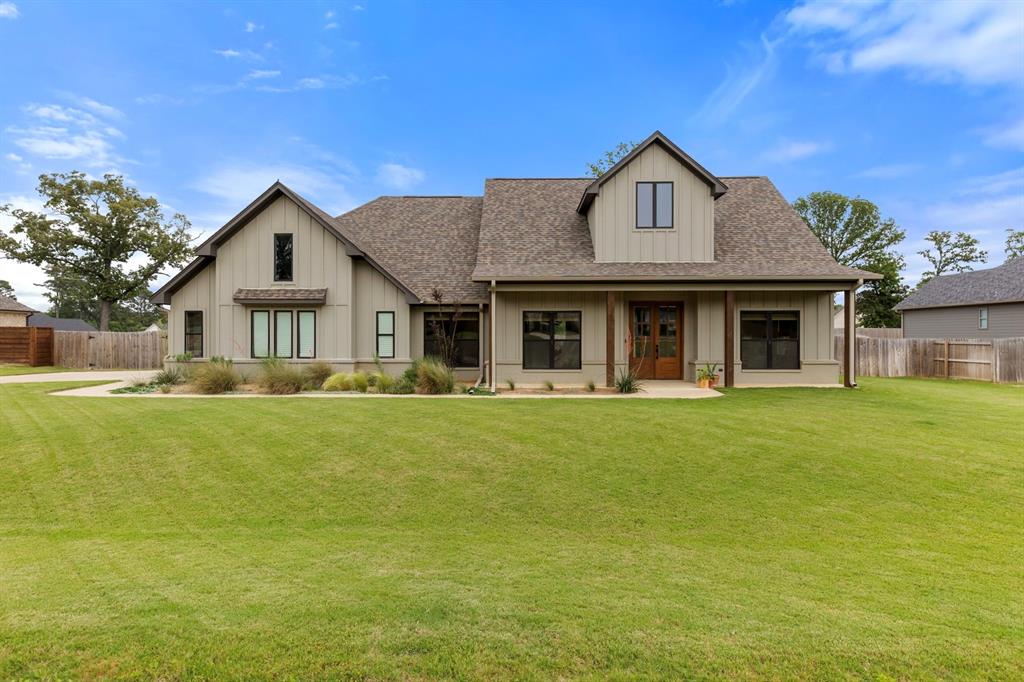 14816 Woodland Creek Drive Property Photo 1