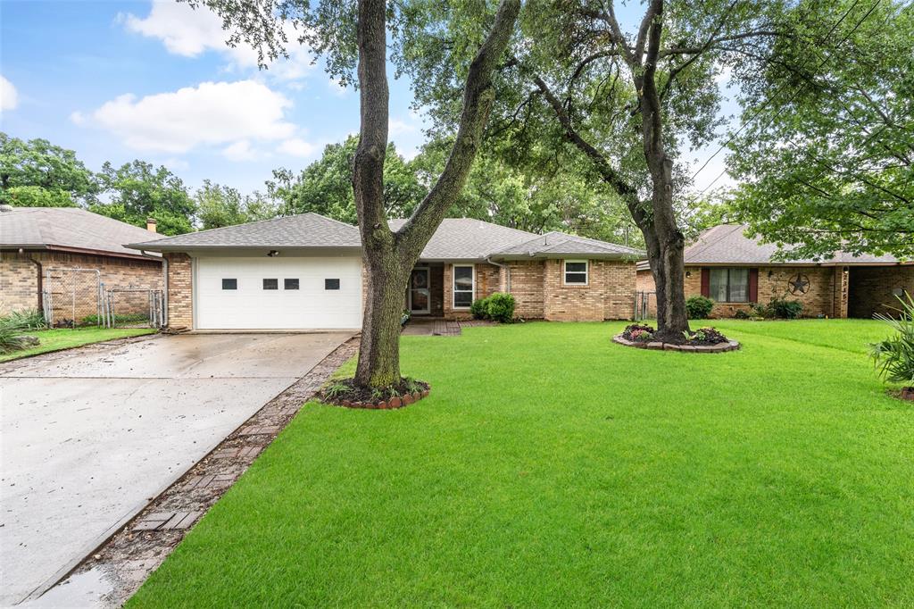 2317 Bolden Road Property Photo