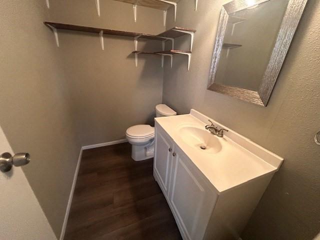 340 N West Street Property Photo 12