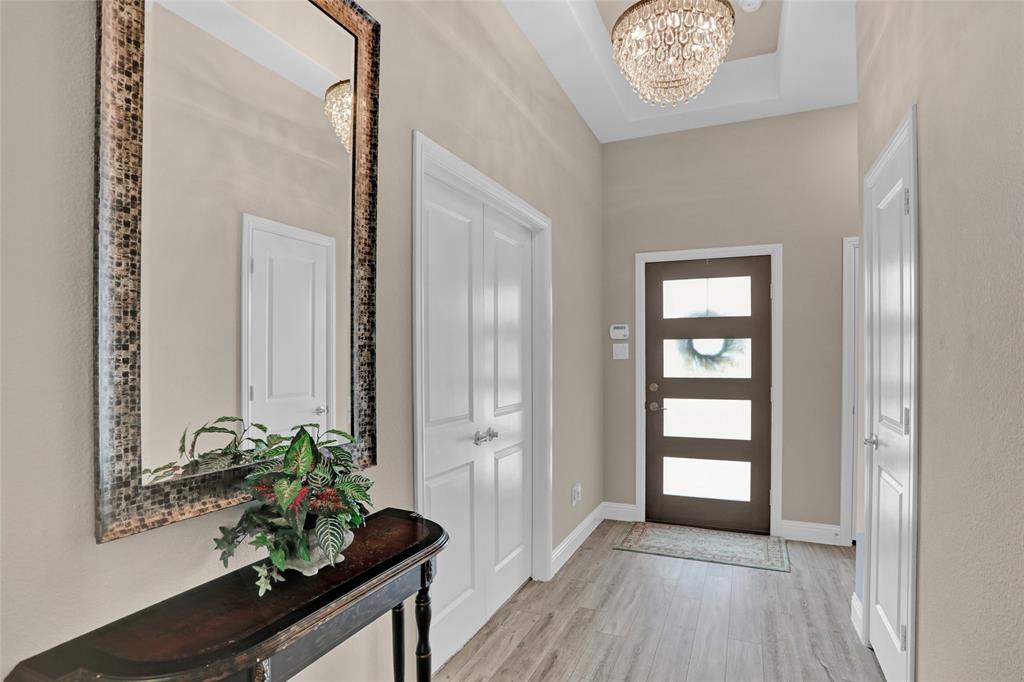 4104 Gray Wolf Drive Property Photo 2