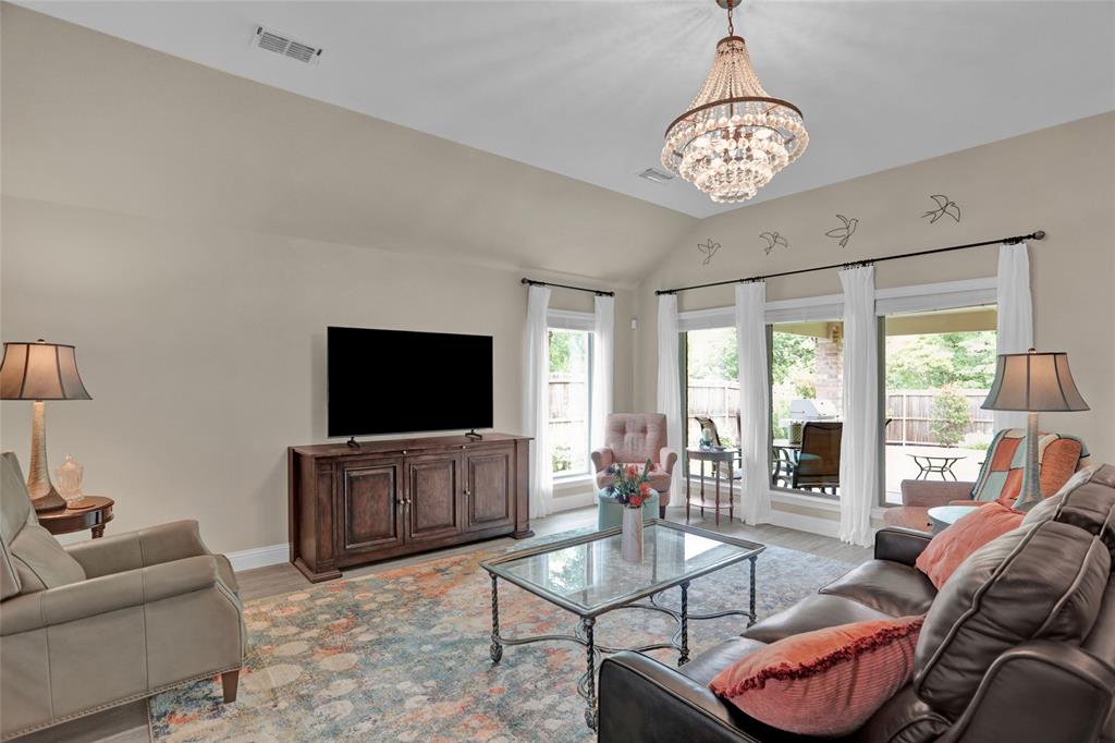 4104 Gray Wolf Drive Property Photo 3