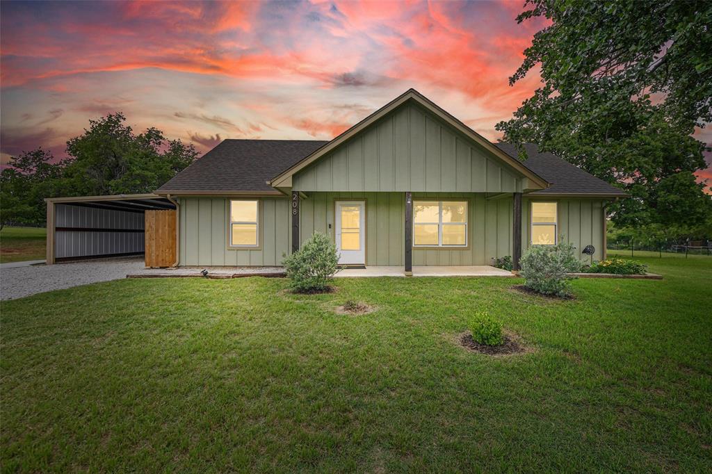 208 Mesquite Tree Court Property Photo
