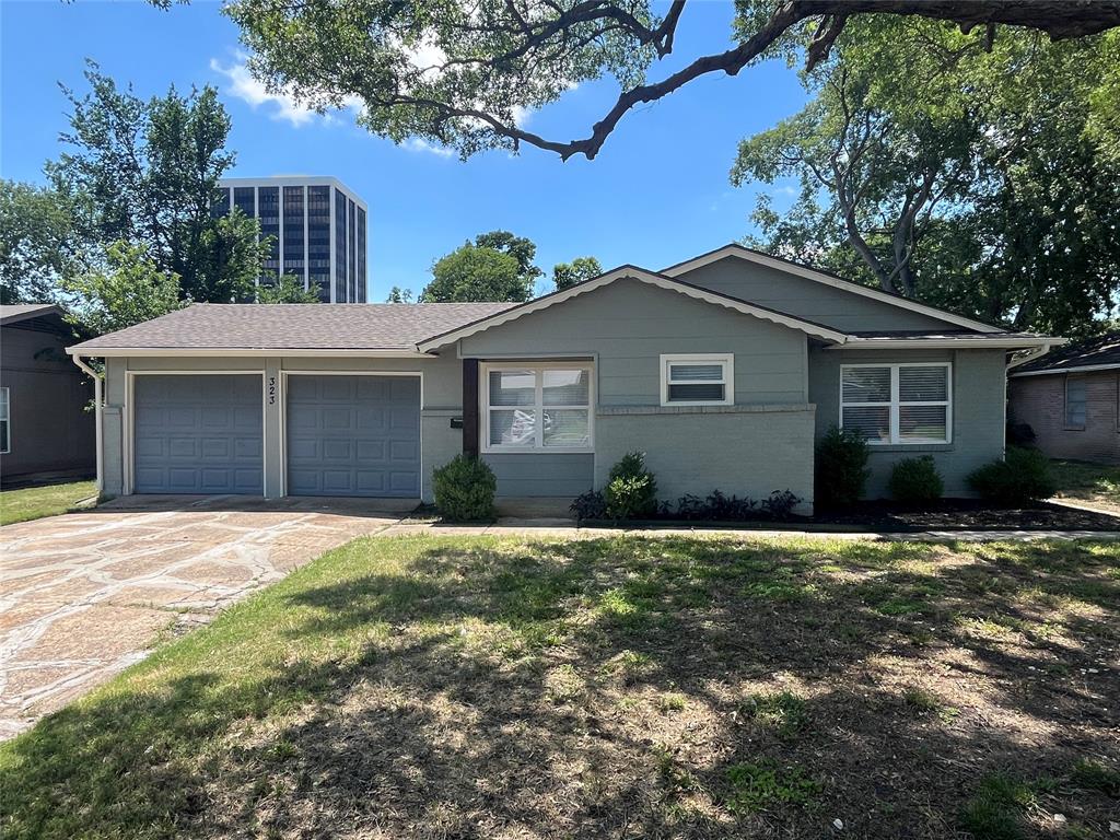 323 N Cottonwood Drive Property Photo 1