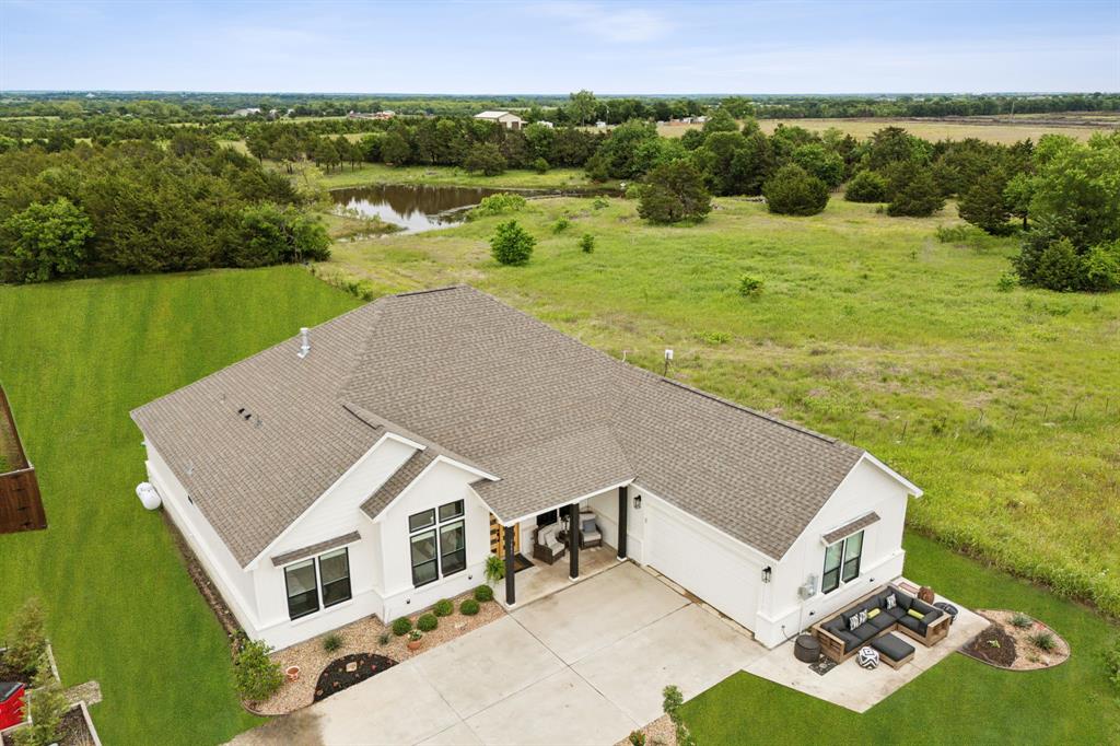 3880 Fm 75 Property Photo 2