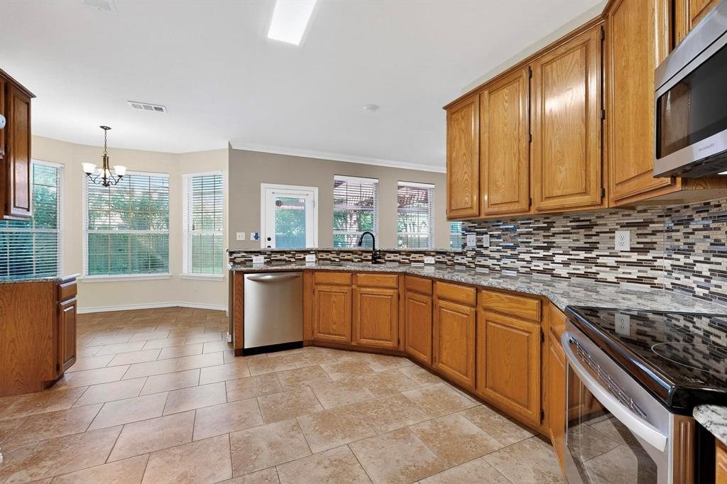 602 Sienna Court Property Photo 14